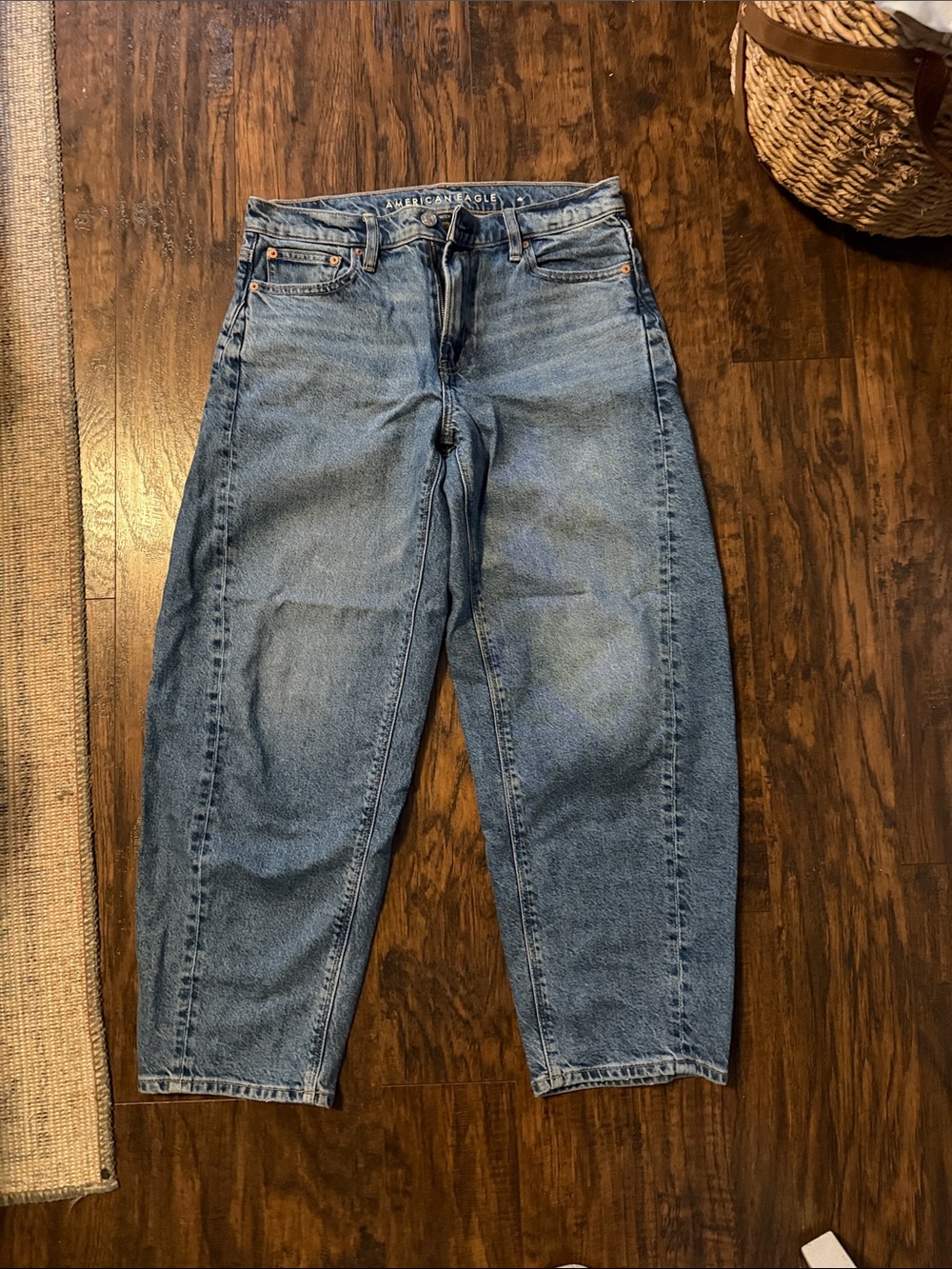 American Eagle Outfitters Relaxed Medium Blue Men Jeans